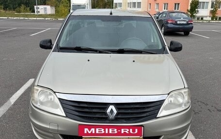 Renault Logan I, 2010 год, 310 000 рублей, 3 фотография
