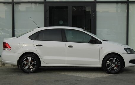 Volkswagen Polo VI (EU Market), 2011 год, 380 000 рублей, 4 фотография