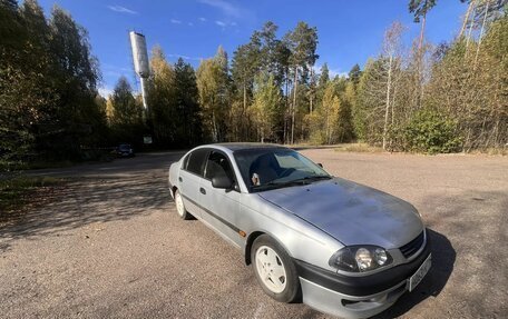 Toyota Avensis III рестайлинг, 1999 год, 220 000 рублей, 4 фотография