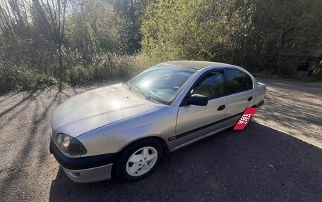 Toyota Avensis III рестайлинг, 1999 год, 220 000 рублей, 1 фотография