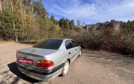 Toyota Avensis III рестайлинг, 1999 год, 220 000 рублей, 3 фотография