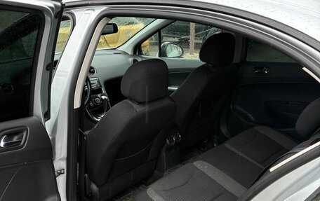 Peugeot 408 I рестайлинг, 2012 год, 650 000 рублей, 4 фотография