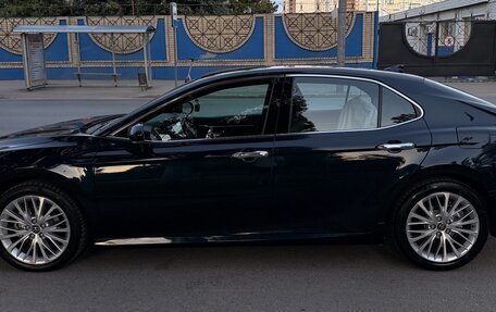 Toyota Camry, 2018 год, 2 930 000 рублей, 3 фотография