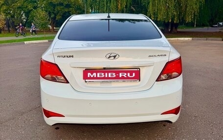 Hyundai Solaris II рестайлинг, 2015 год, 1 200 000 рублей, 6 фотография