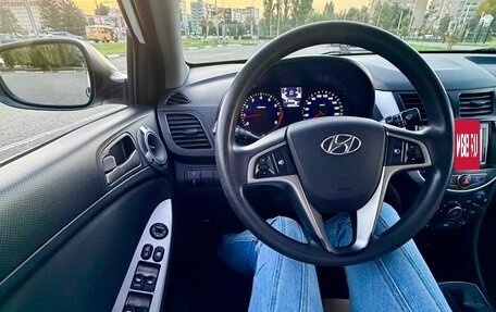 Hyundai Solaris II рестайлинг, 2015 год, 1 200 000 рублей, 12 фотография