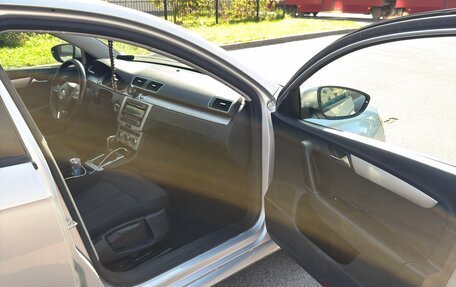 Volkswagen Passat B7, 2011 год, 800 000 рублей, 13 фотография