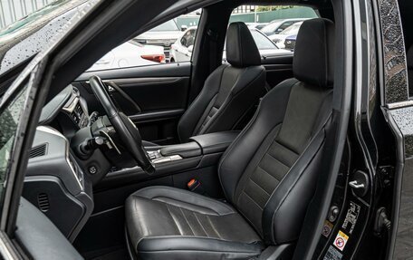 Lexus RX IV рестайлинг, 2018 год, 4 080 000 рублей, 10 фотография