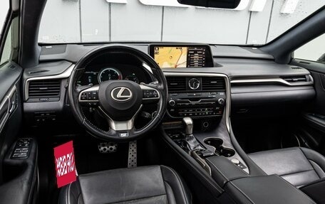 Lexus RX IV рестайлинг, 2018 год, 4 080 000 рублей, 6 фотография