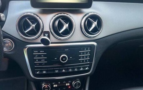 Mercedes-Benz GLA, 2015 год, 1 850 000 рублей, 6 фотография