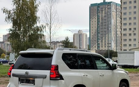 Toyota Land Cruiser Prado 150 рестайлинг 2, 2014 год, 3 000 000 рублей, 3 фотография
