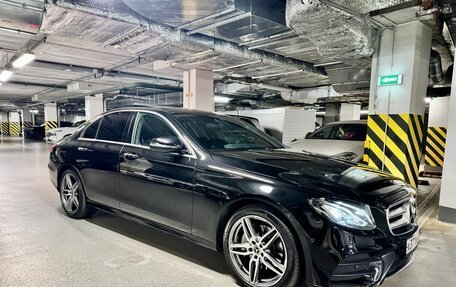 Mercedes-Benz E-Класс, 2019 год, 4 100 000 рублей, 2 фотография
