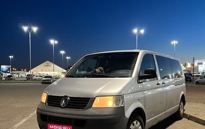Volkswagen Transporter T5 рестайлинг, 2008 год, 1 300 000 рублей, 1 фотография