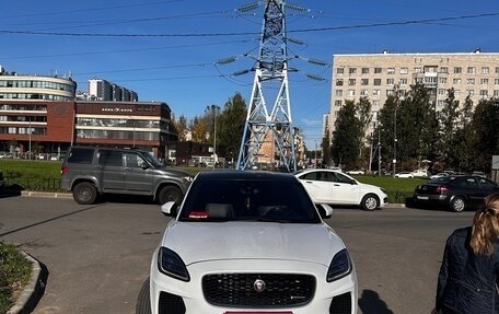 Jaguar E-Pace, 2017 год, 3 000 000 рублей, 1 фотография