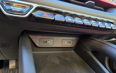 Geely Coolray I, 2024 год, 2 200 000 рублей, 12 фотография
