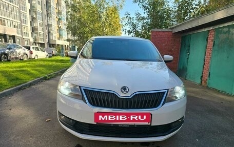 Skoda Rapid I, 2018 год, 840 000 рублей, 9 фотография