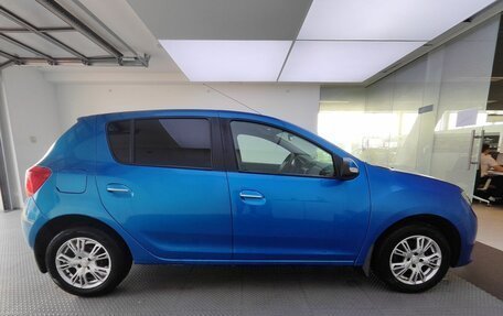 Renault Sandero II рестайлинг, 2016 год, 650 000 рублей, 4 фотография
