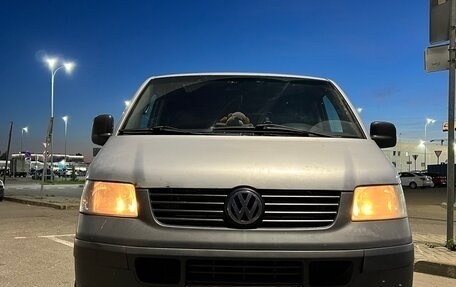 Volkswagen Transporter T5 рестайлинг, 2008 год, 1 300 000 рублей, 7 фотография