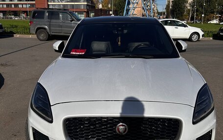 Jaguar E-Pace, 2017 год, 3 000 000 рублей, 2 фотография