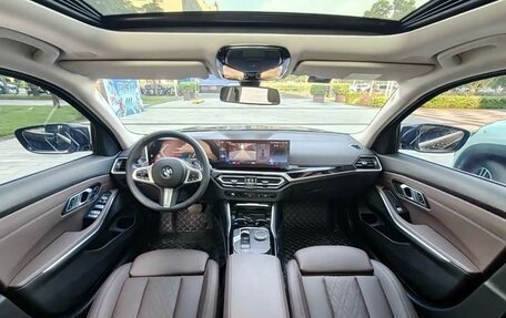 BMW 3 серия, 2023 год, 3 450 000 рублей, 11 фотография