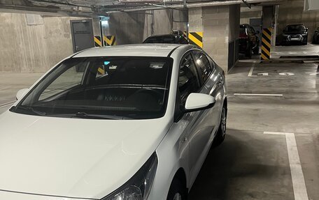Hyundai Solaris II рестайлинг, 2017 год, 1 100 000 рублей, 4 фотография