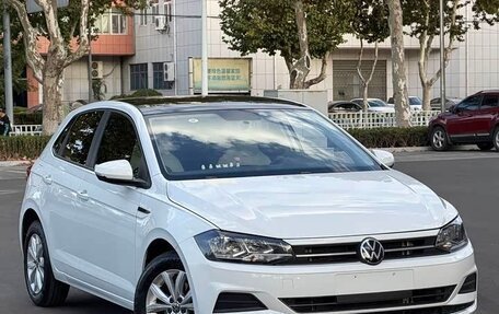 Volkswagen Polo, 2023 год, 1 500 000 рублей, 3 фотография