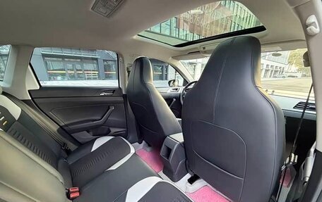 Volkswagen Polo, 2023 год, 1 500 000 рублей, 12 фотография