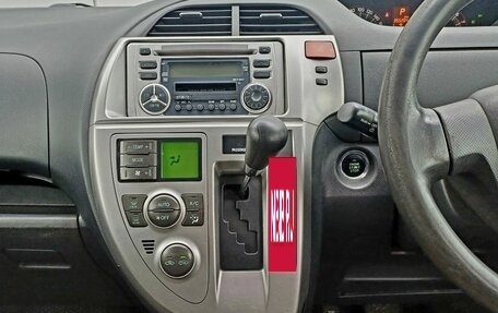 Toyota Ractis I, 2007 год, 600 000 рублей, 17 фотография