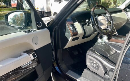 Land Rover Range Rover IV рестайлинг, 2016 год, 5 100 000 рублей, 9 фотография