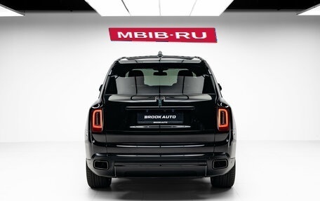 Rolls-Royce Cullinan, 2024 год, 39 490 000 рублей, 5 фотография
