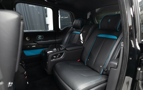 Rolls-Royce Cullinan, 2024 год, 39 490 000 рублей, 33 фотография