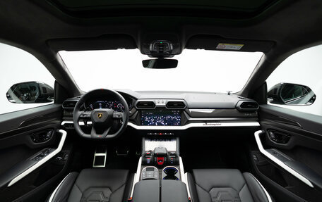 Lamborghini Urus I, 2025 год, 35 890 000 рублей, 33 фотография