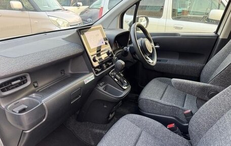 Toyota Sienta, 2023 год, 1 432 000 рублей, 27 фотография
