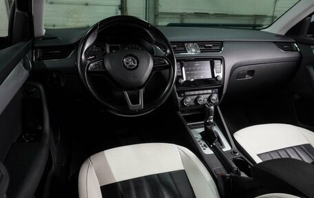 Skoda Octavia, 2017 год, 1 547 000 рублей, 6 фотография