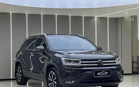 Volkswagen Tharu, 2022 год, 1 424 000 рублей, 2 фотография