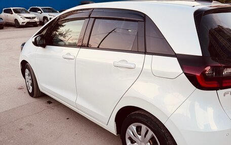 Honda Fit, 2020 год, 1 400 000 рублей, 10 фотография