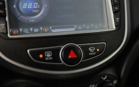 Hyundai Solaris II рестайлинг, 2011 год, 649 000 рублей, 14 фотография