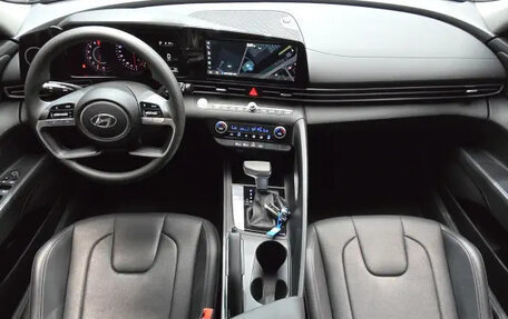 Hyundai Avante, 2023 год, 1 530 000 рублей, 5 фотография