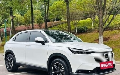 Honda Vezel, 2023 год, 1 397 406 рублей, 3 фотография