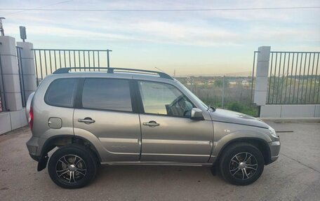 Chevrolet Niva I рестайлинг, 2013 год, 407 000 рублей, 4 фотография