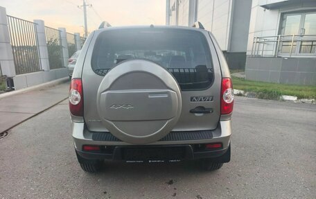 Chevrolet Niva I рестайлинг, 2013 год, 407 000 рублей, 7 фотография