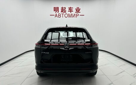 Honda Vezel, 2023 год, 1 900 000 рублей, 6 фотография