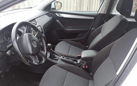 Skoda Octavia, 2015 год, 1 080 000 рублей, 4 фотография