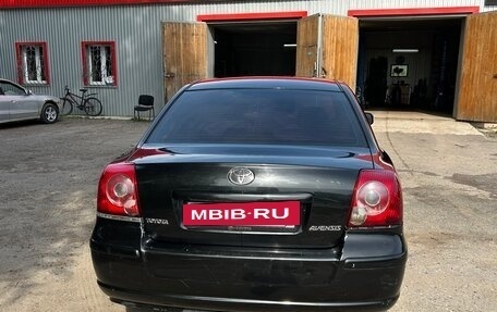 Toyota Avensis III рестайлинг, 2006 год, 550 000 рублей, 4 фотография