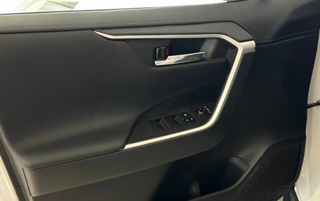 Toyota RAV4, 2023 год, 3 725 000 рублей, 10 фотография