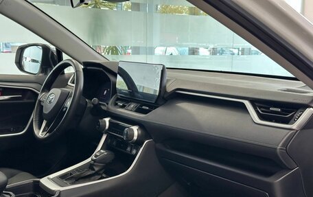 Toyota RAV4, 2023 год, 3 725 000 рублей, 8 фотография