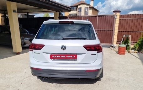Volkswagen Tiguan II, 2018 год, 3 600 000 рублей, 4 фотография