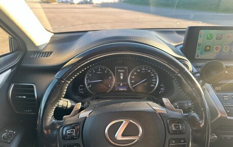 Lexus NX I, 2017 год, 2 525 000 рублей, 11 фотография