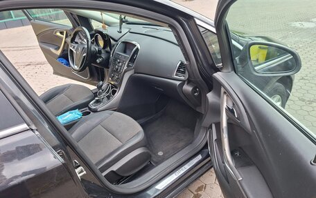 Opel Astra J, 2011 год, 629 000 рублей, 15 фотография