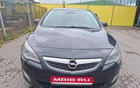 Opel Astra J, 2011 год, 629 000 рублей, 10 фотография