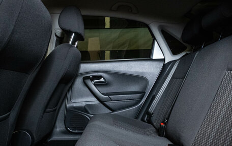 Volkswagen Polo VI (EU Market), 2016 год, 1 050 000 рублей, 9 фотография